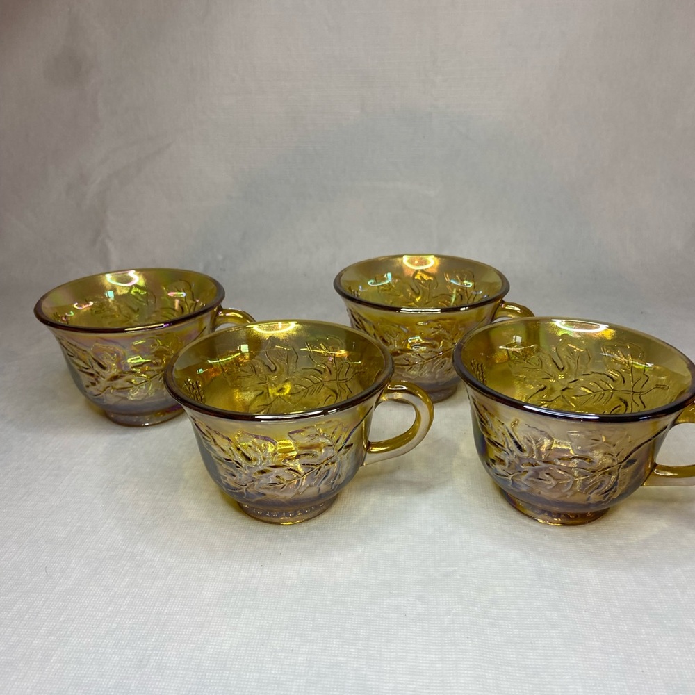 4 -Vintage Iridescent Harvest Gold Indiana Carnival Glass Grape Punch Cups